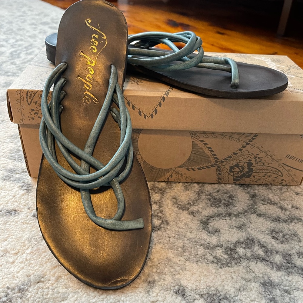 NIB Free People Kayla Sandals teal 7